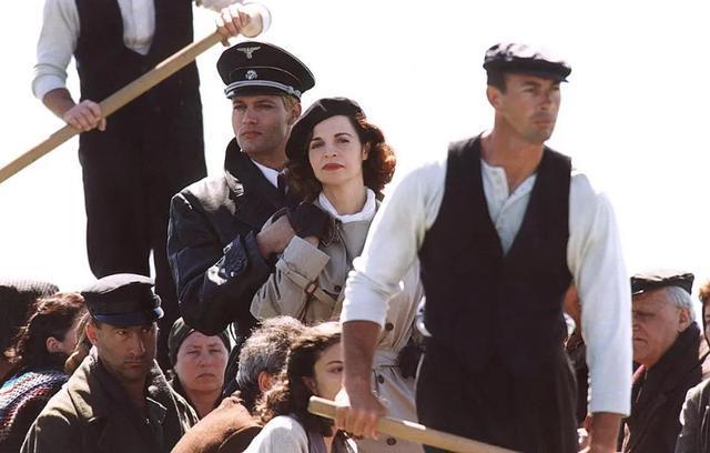 一年才能见 视频 等待的视频日历一页页翻过