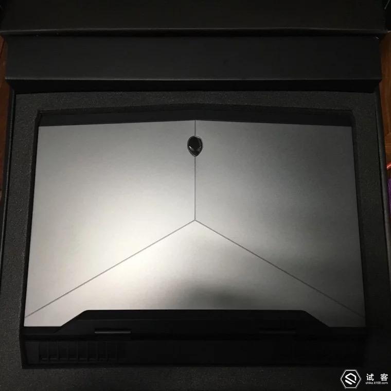 明星黄图 我还没有学会回答这个问题