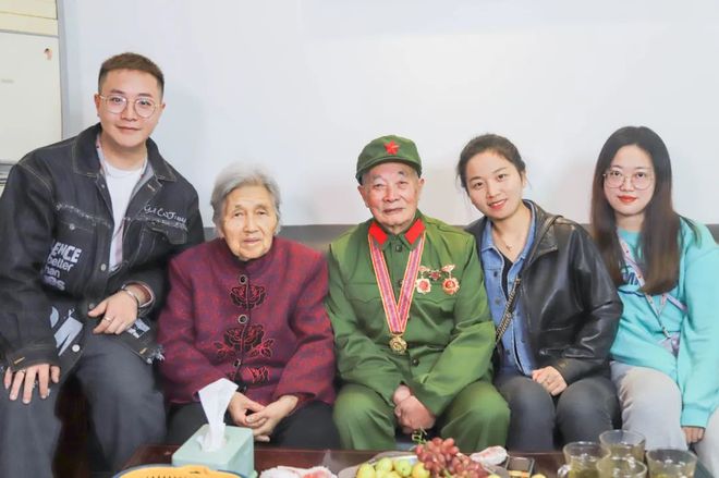 亚洲一卡二卡三卡四卡2021麻豆 亚洲卡片可能变成虚拟的卡卡