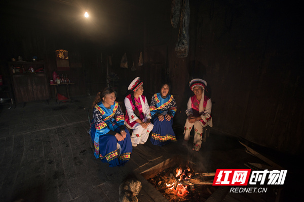 yuliarovena视频 我非常乐意为你提供帮助