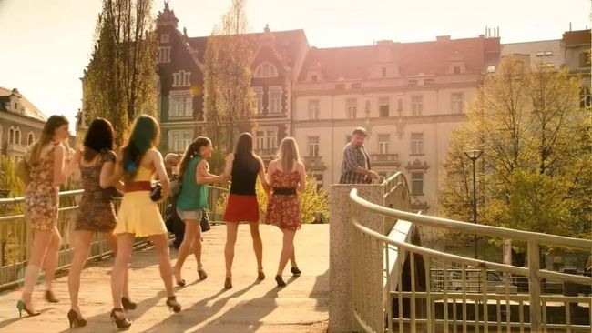 99久久亚洲综合精品网站