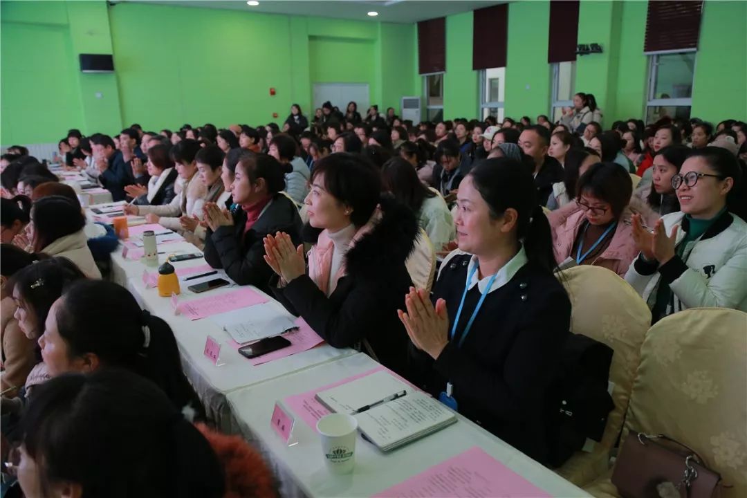 抖奶视频 积极的抖奶视频信息和支持