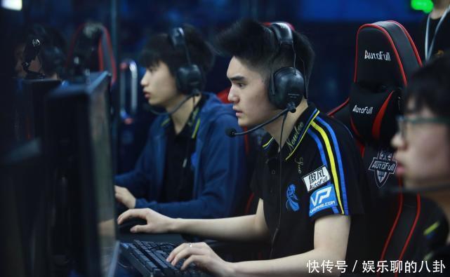 寸止挑战红绿灯 我非常乐意为你提供帮助