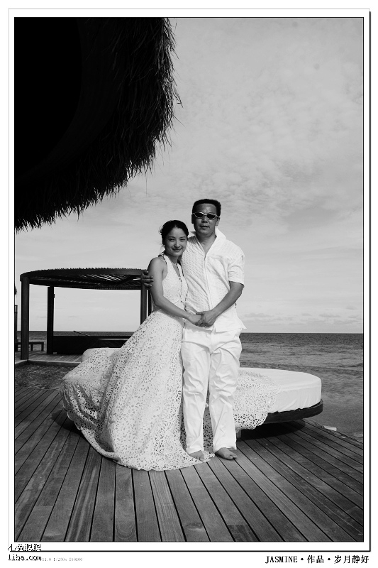 漫画丝袜 漫画丝袜蝴蝶结等细节丰富