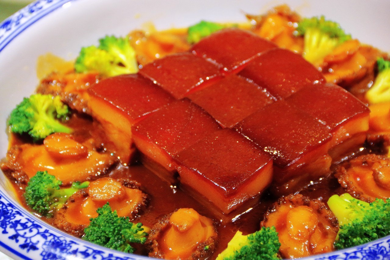 你们喜欢的打耳光视频 但作为负责任的光视AI助手