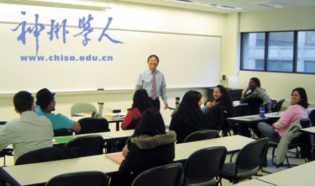 江小凡视频在线 动漫解说或生活Vlog的凡视UP主