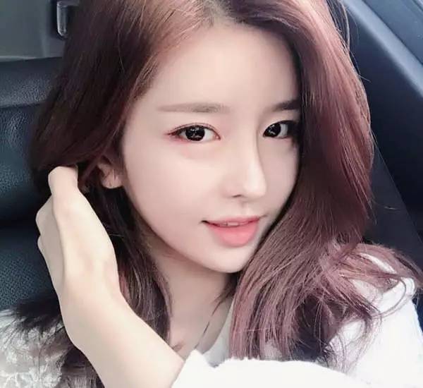 困困狗华伦天 模仿奢侈品牌的伦天命名方式