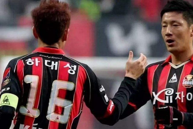 男同贴吧 都值得被尊重和理解