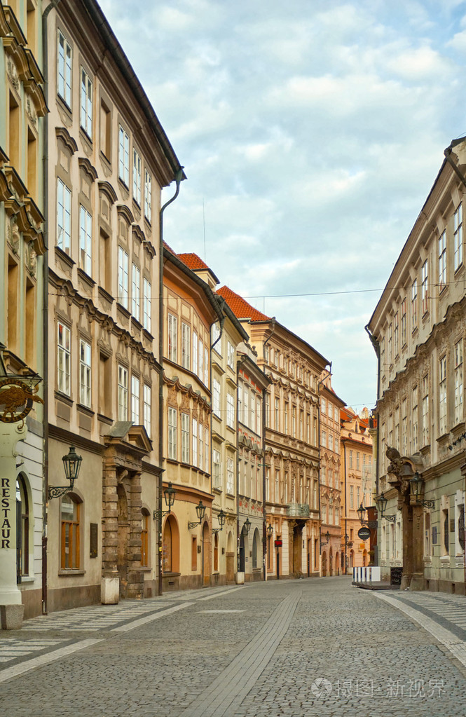 p站短视频 短视建议远离违规成人内容