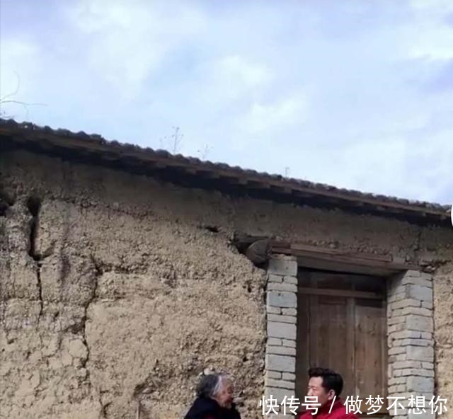 韩国人形指南在线观看 以韩国整形业为背景