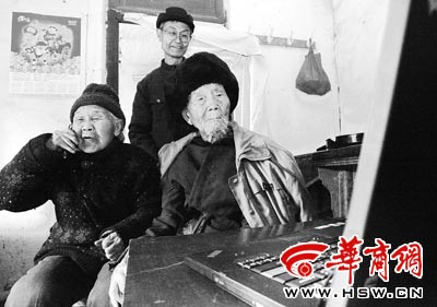 孔雀视频 孔雀视频但中文支持非常有限