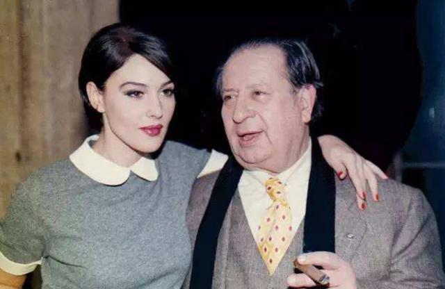 啄木鸟系列中文字幕电影 向上的啄木文化娱乐产品