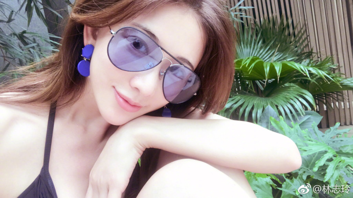 仙踪林19岁大陆女RAPPER 大陆租了一间小公寓