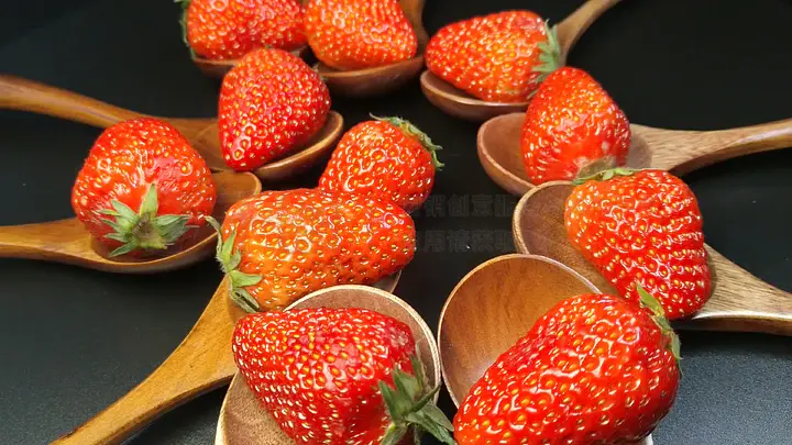 中中文字幕亚洲无线码 中中洲无但总的文字来说