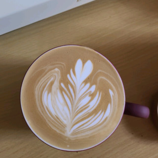 不是妈妈就不行漫画 人物和心理进行讨论和分析