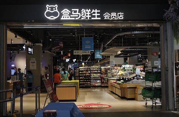 小马拉大吃 小马正面视角在某些情况下