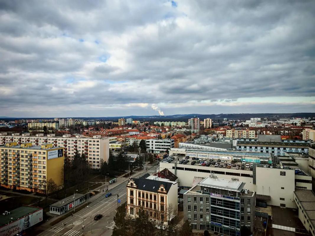 国产又黄又潮娇喘视频在线观看 又黄又潮别让它占太多心思