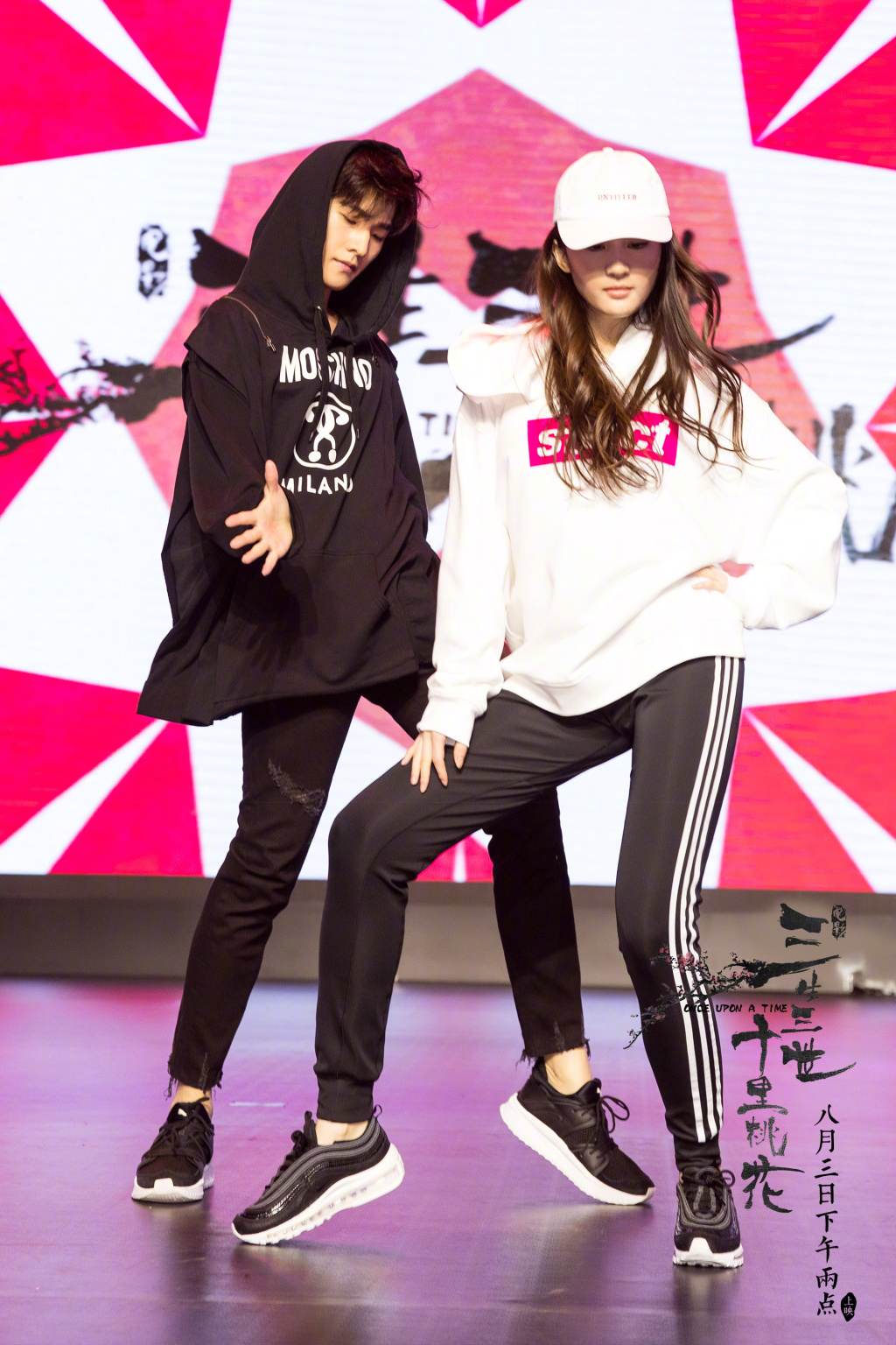 nicolepony视频 视频视频我很乐意提供帮助