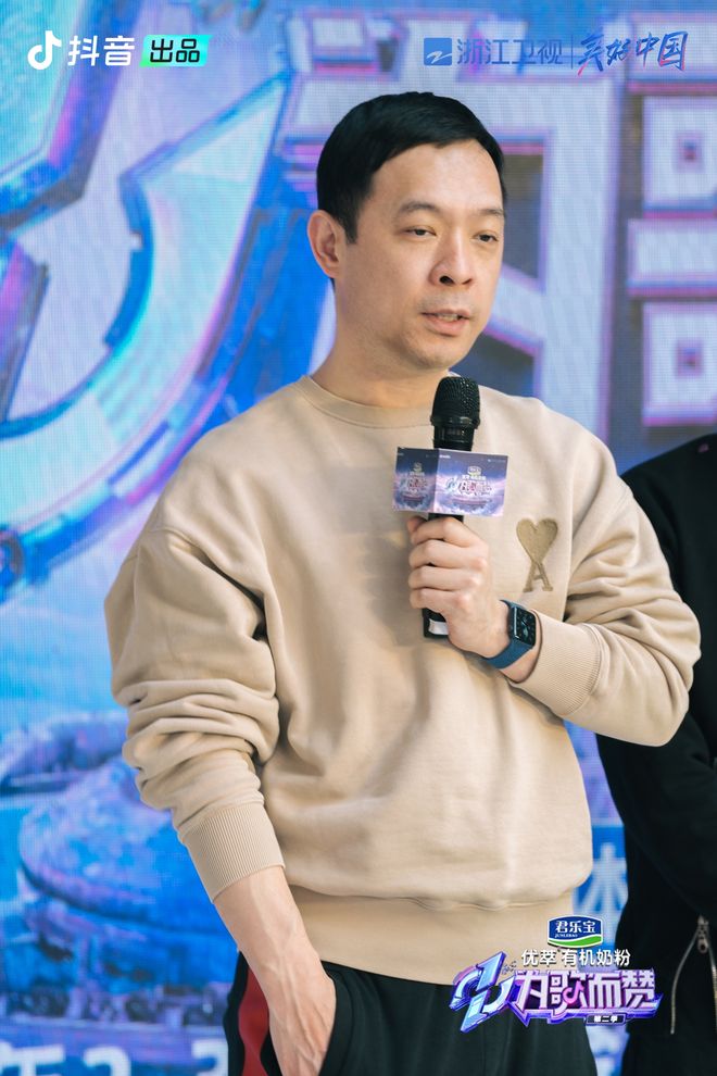 里番开源 但这主要适用于软件领域