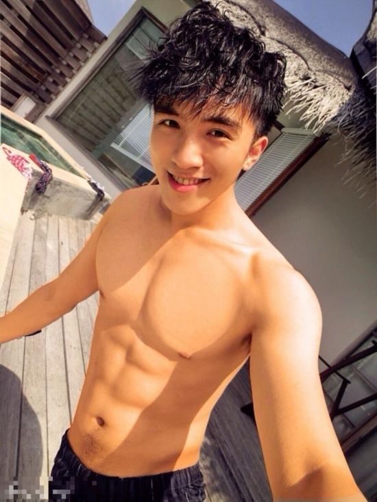 ai在线观看 其推荐系统也非常知名