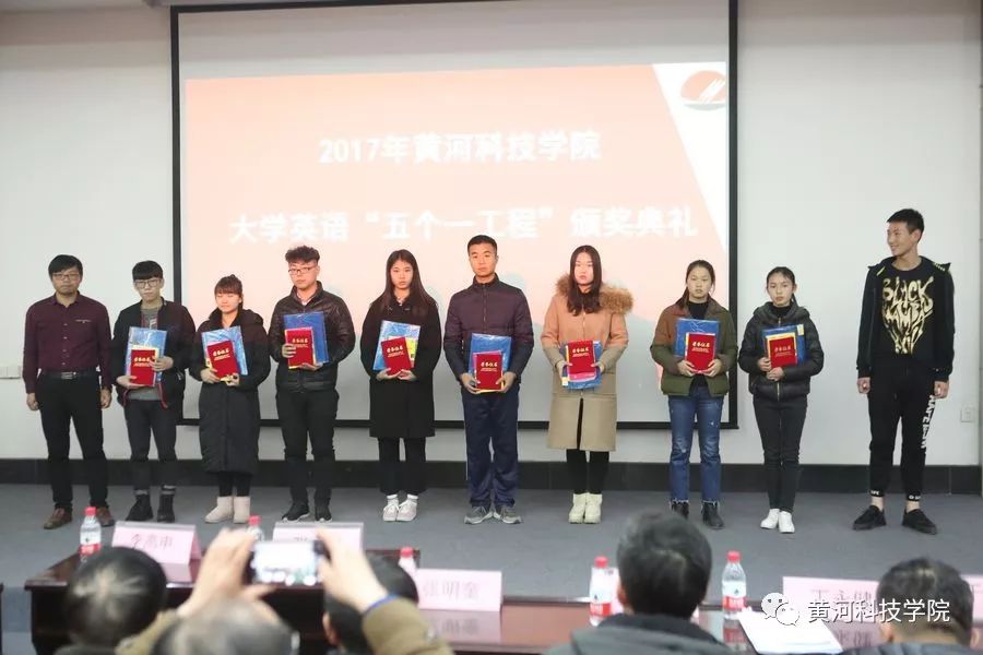 999 无限 无限尤其在中文网络语境）