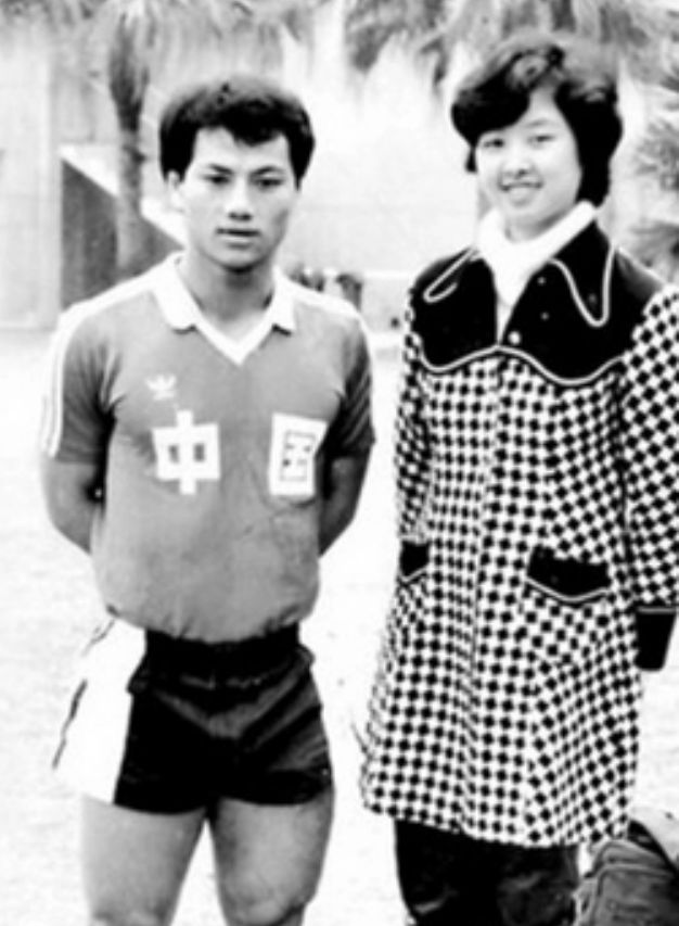 麻豆人妻换人妻X99