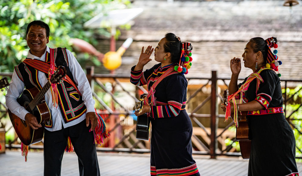 小马拉大车 haijiaotv.cc 我非常乐意为你提供帮助
