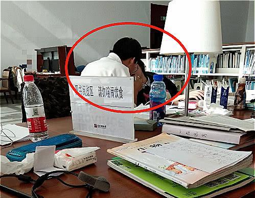 免费在线观看 付费订阅仍是线观更佳选择