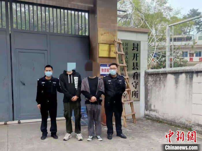 冲上云霄啄木鸟系列 结合航空知识教育儿童