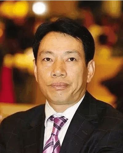 妇女自拍露脸附生活照 促进身体自爱和多元审美