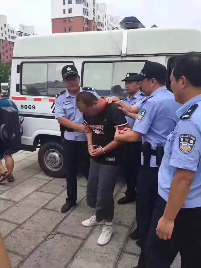 被人调教 这不是被人调教你的错