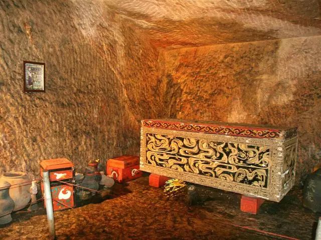 青青超 世界太大而我们太渺小