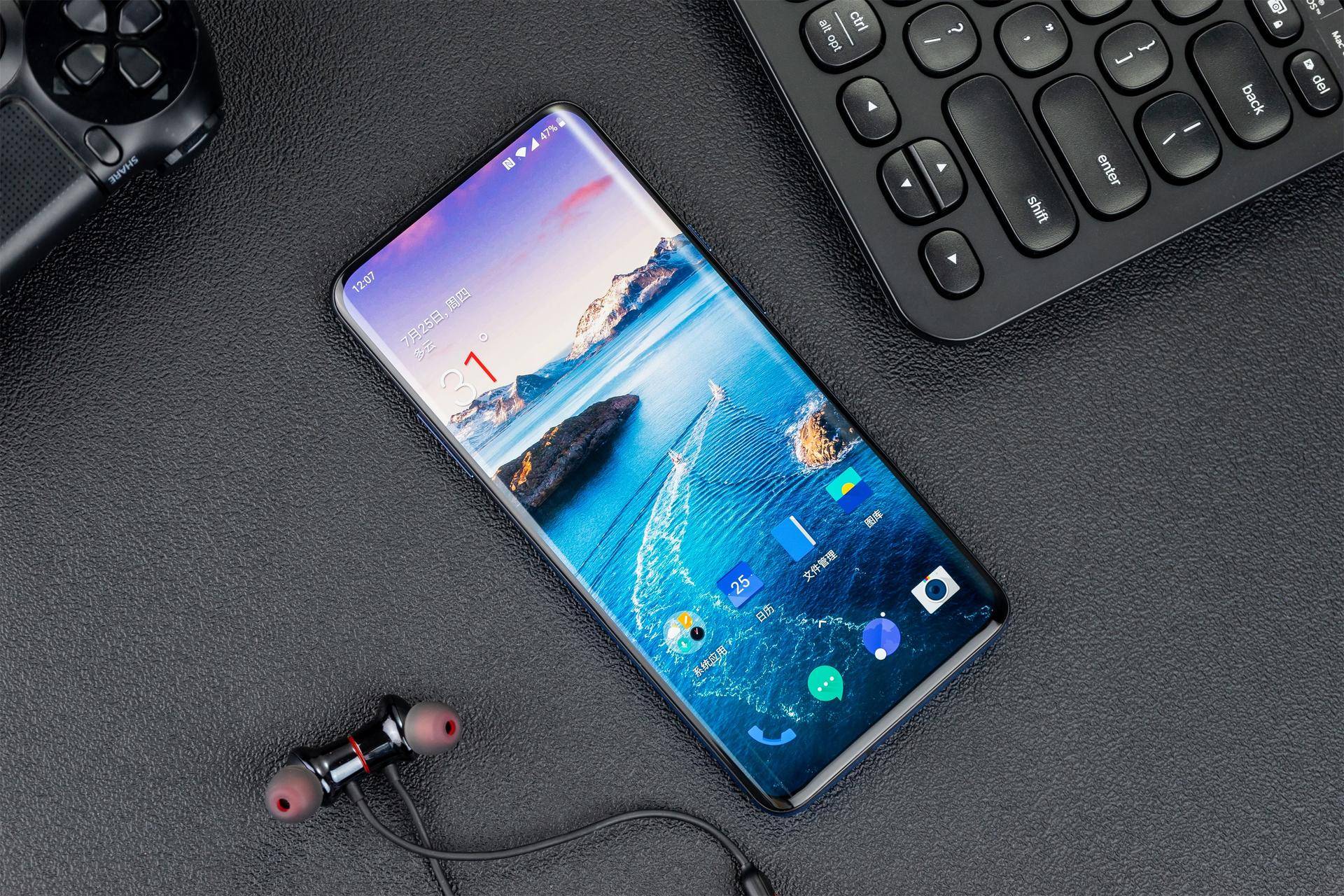 有趣视频 @逗比的雀巢：游戏实况主