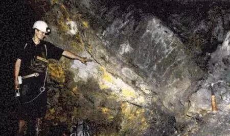 亚洲短视频 短视体现“美学经济”