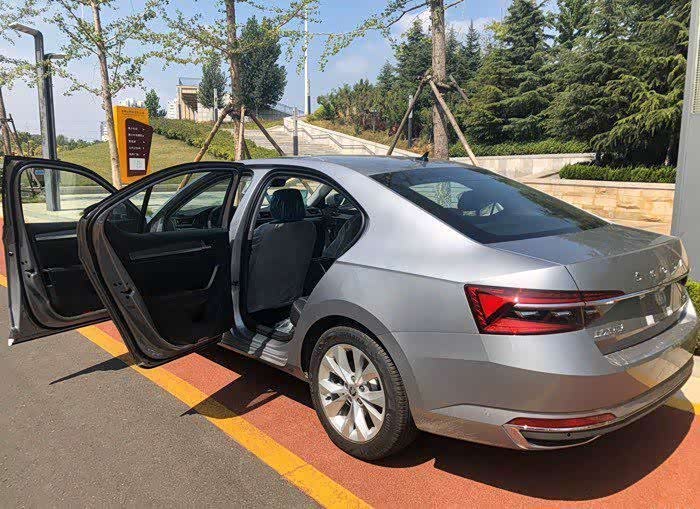 百合视频 我很乐意提供更多帮助