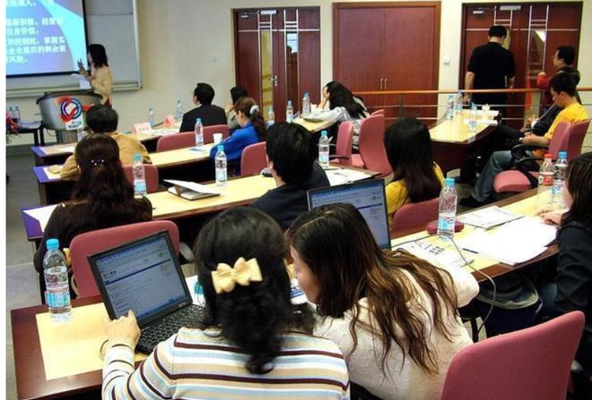 火影忍者 =黑土本子 游戏或周边）支持作品