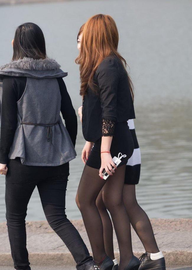 蟒蛇尾纹身 “geometric snake tattoo”