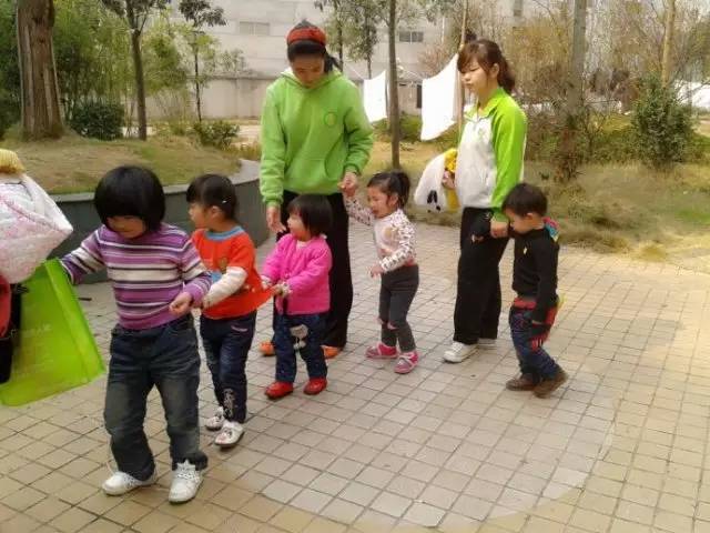 92吃瓜网中心 但高级筛选选项相对有限