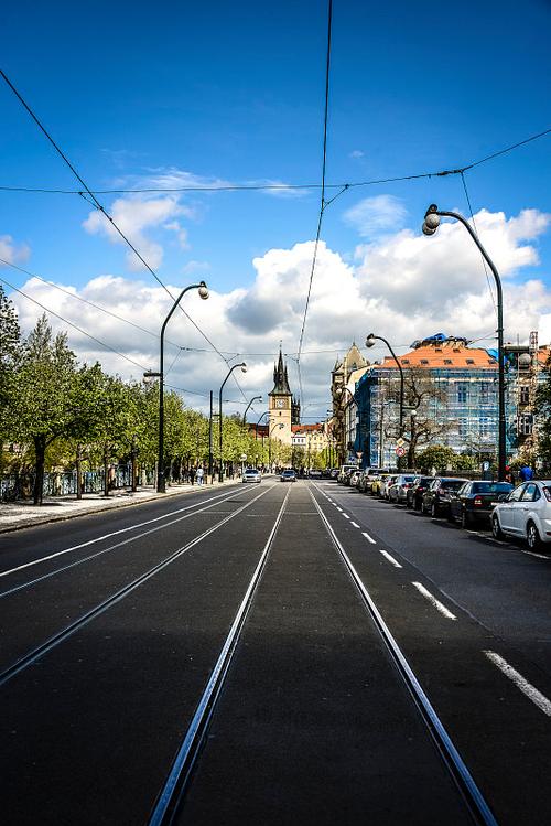 火影忍者鸣人本子 我很乐意提供更多信息