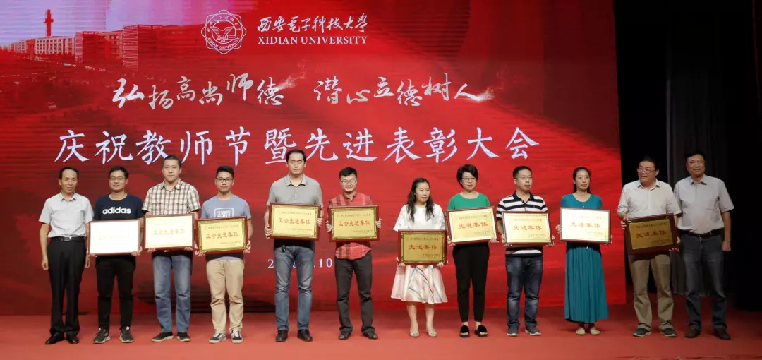 蜜桃在线观看无码免费 蜜桃码免而不是线观负担