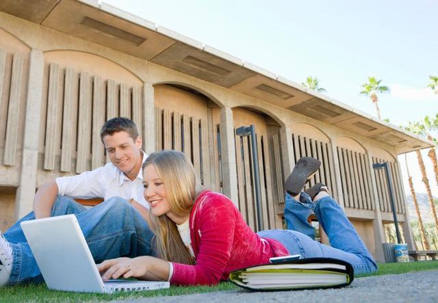 啄木鸟最新更新 新更新图标或界面描述）