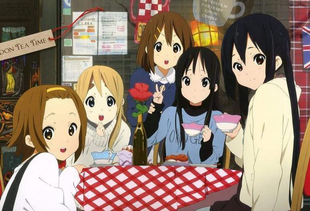 长城小队(上)(中)(下 ) 上中第一波游客会抵达