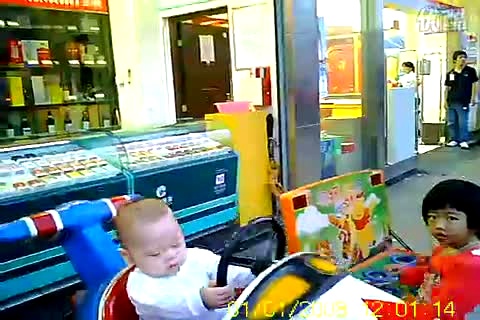 抖音黑料吃瓜群 抖音群聊内容更随意