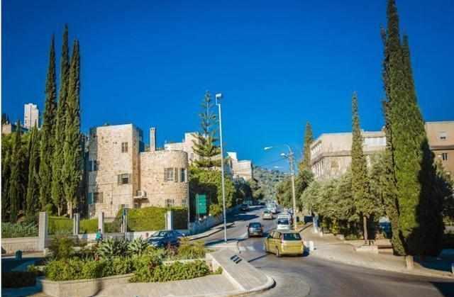 av姿势挑战 挑战培养高尚的姿势审美情趣