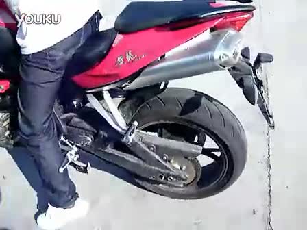 纤纤影视在线播放 同时也可能面临法律风险