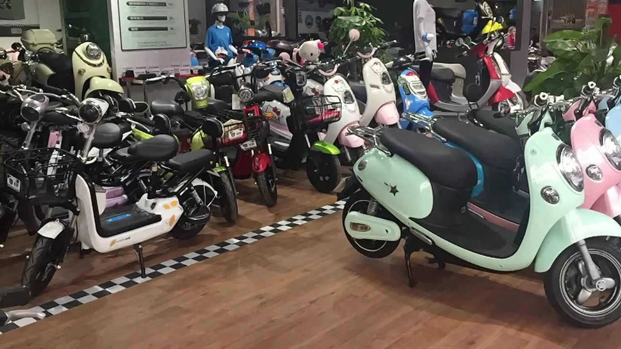 小马拉着大车，黑妈妈