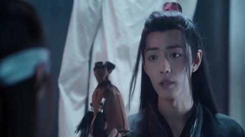 淫荡骚货自慰抠逼