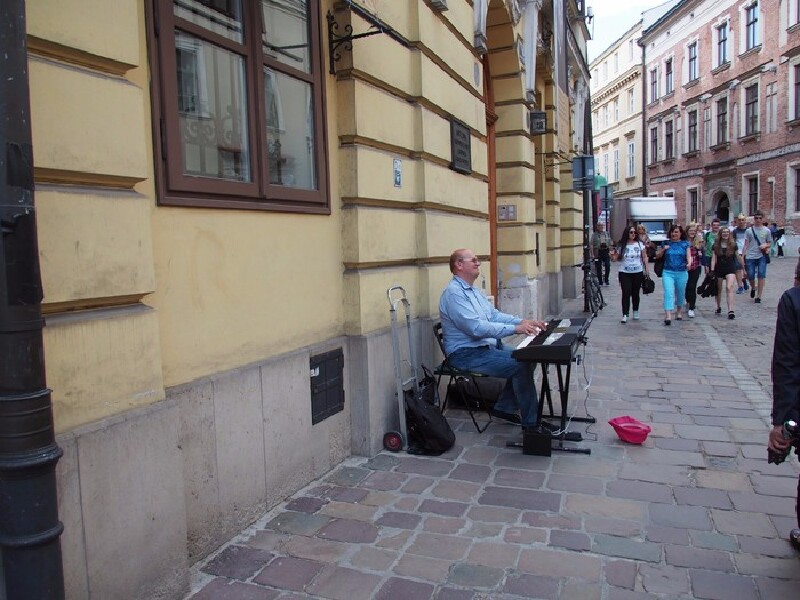 高清p 高清下载使用时存在潜在风险
