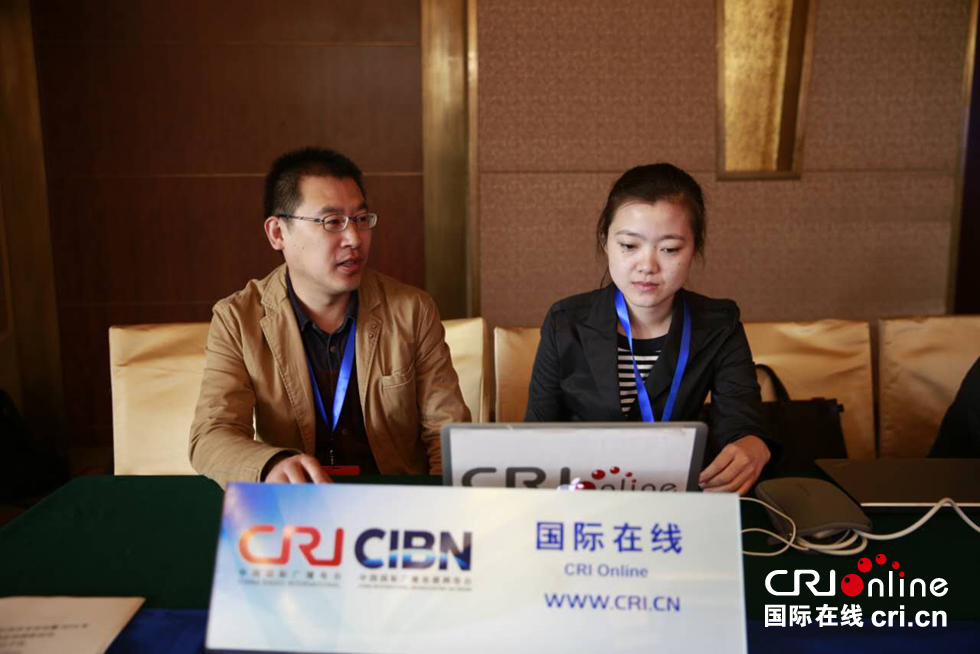 front innocent动漫在线观看 我很乐意为你提供帮助