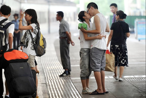 久久91亚洲精品中文字幕奶水 